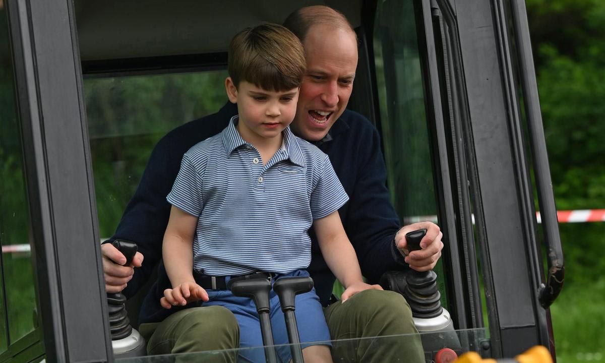 Louis also rode in an excavator with his dad, Prince William.