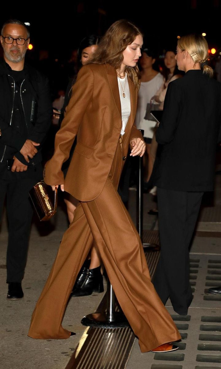 Gigi Hadid in oversized business suit
