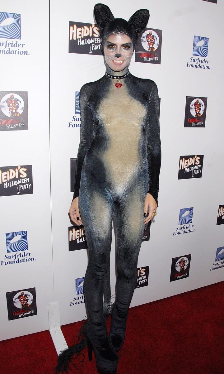 Heidi Klum con disfraz de raton en Halloween