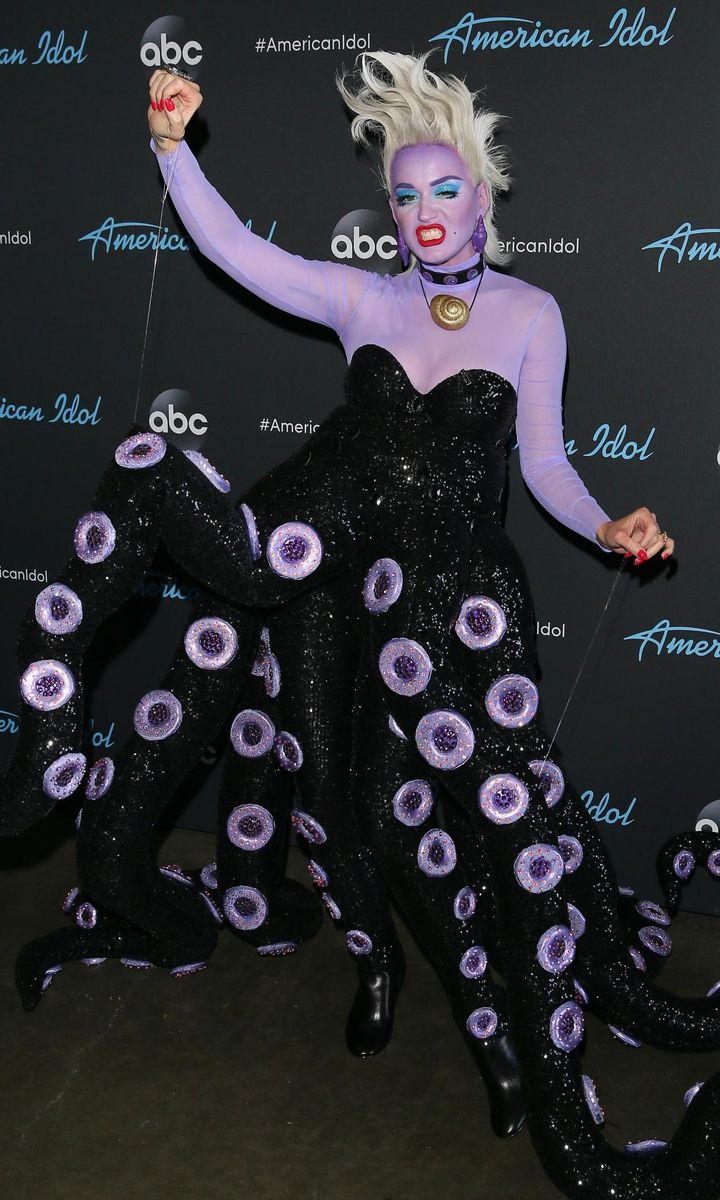 Katy Perry vestida de Ursula en American Idol
