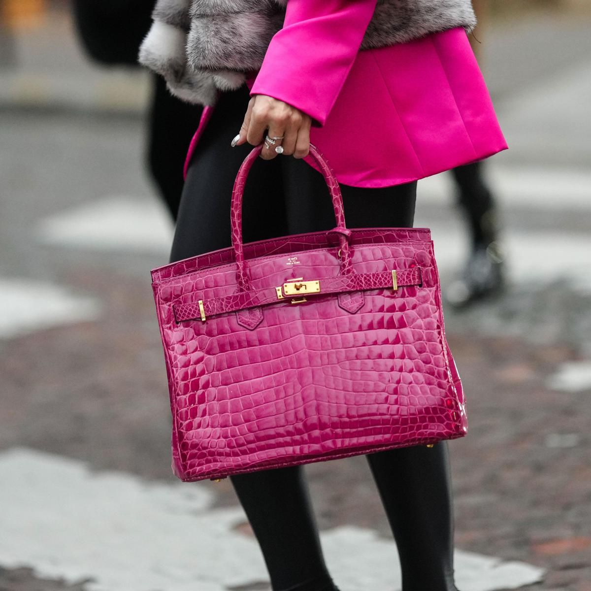 Street Style   Paris Fashion Week   Haute Couture Spring Summer : Day Three