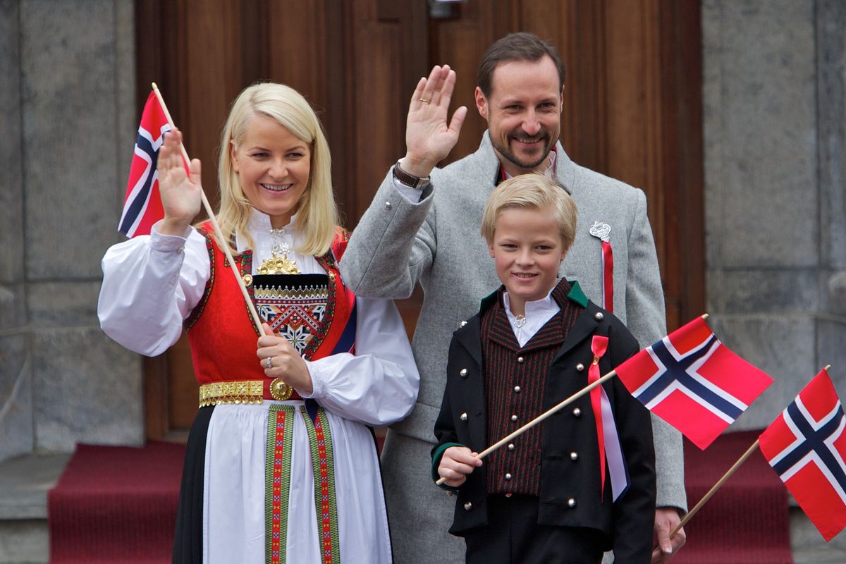 Marius Borg, Princess Mette-Marit's son, returns to Norway with new girlfriend