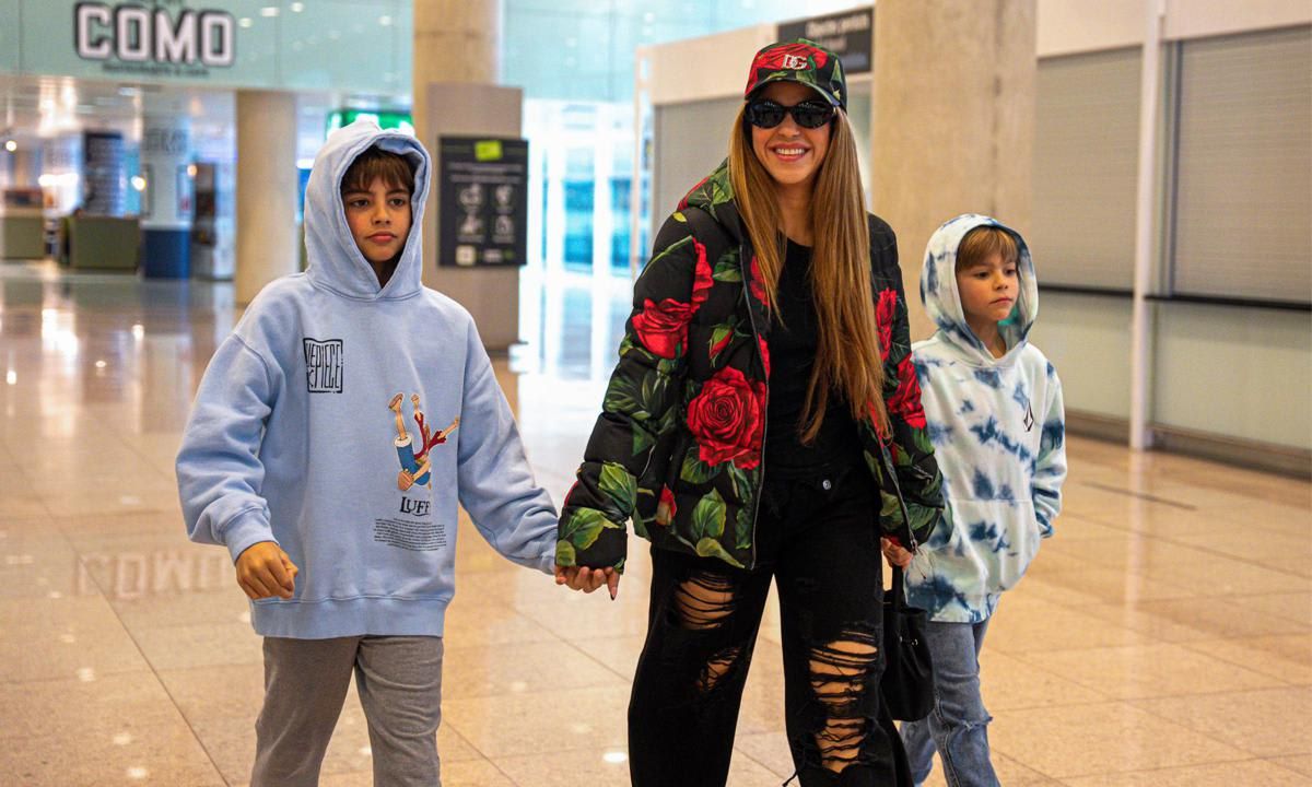 Singer Shakira and sons Milan and Sasha Pique in Barcelona, 9 March 2023.