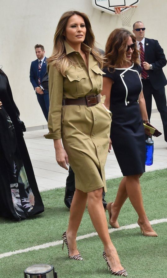 A khaki military shirt dress and zebra print stilettos were the choice for the First Lady's tour of the American International School in the Saudi capital Riyadh on May 21, 2017.
Photo: GIUSEPPE CACACE/AFP/Getty Images