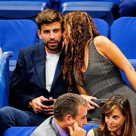 Shakira and Pique show affection at the US Open