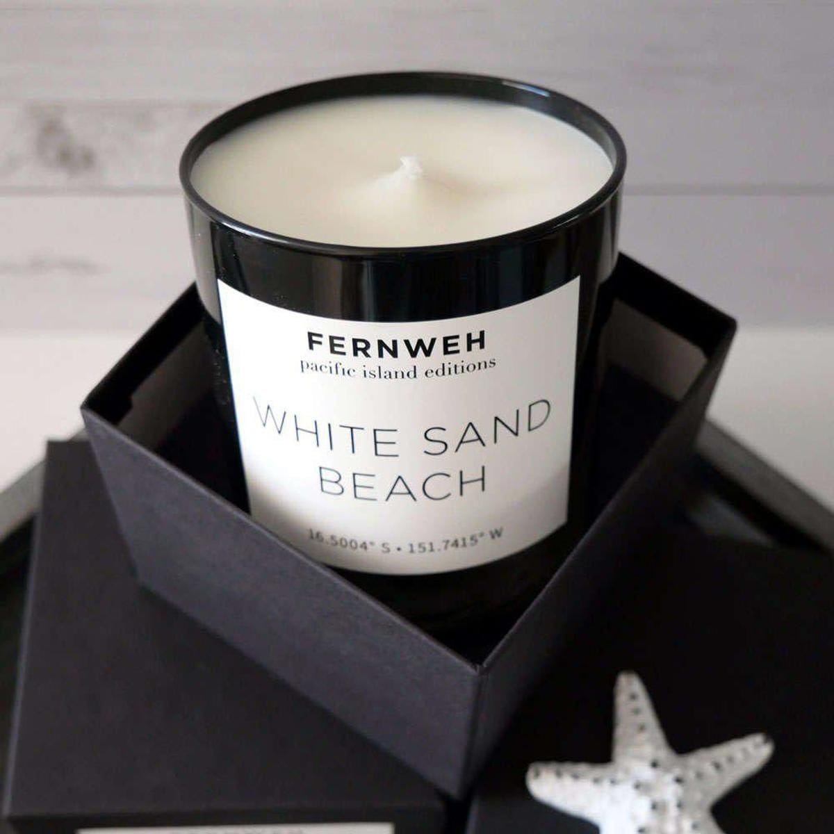 White Sand Beach Candle: Pacific Islands Editions by Fernweh