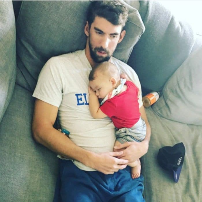 Michael held his baby boy close as Boomer napped peacefully on his father's chest.
Photo: Instagram/@boomerrphelps