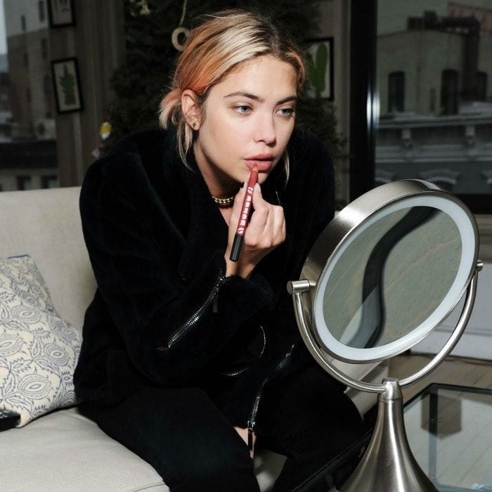 January 29: Ashely Benson got glam ready with the new Buxom PlumpLine Lip Liner.
Photo: Instagram/@itsashbenzo