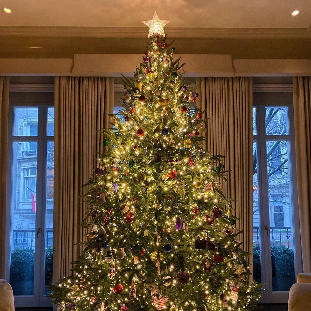 Kelly Ripa Christmas tree