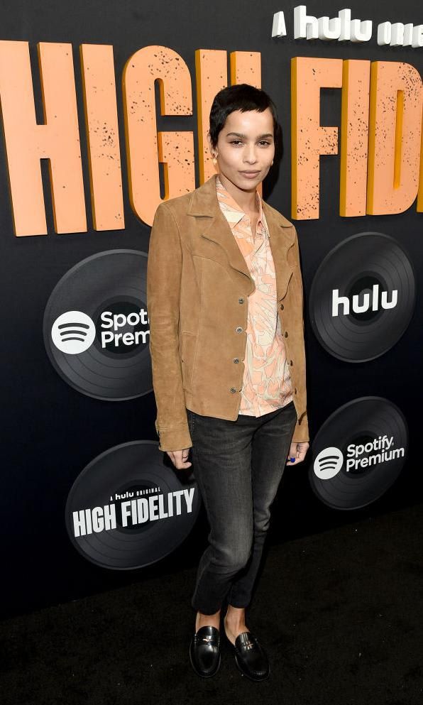 Zoe Kravitz in a suede jacket and a printed shirt from Saint Laurent