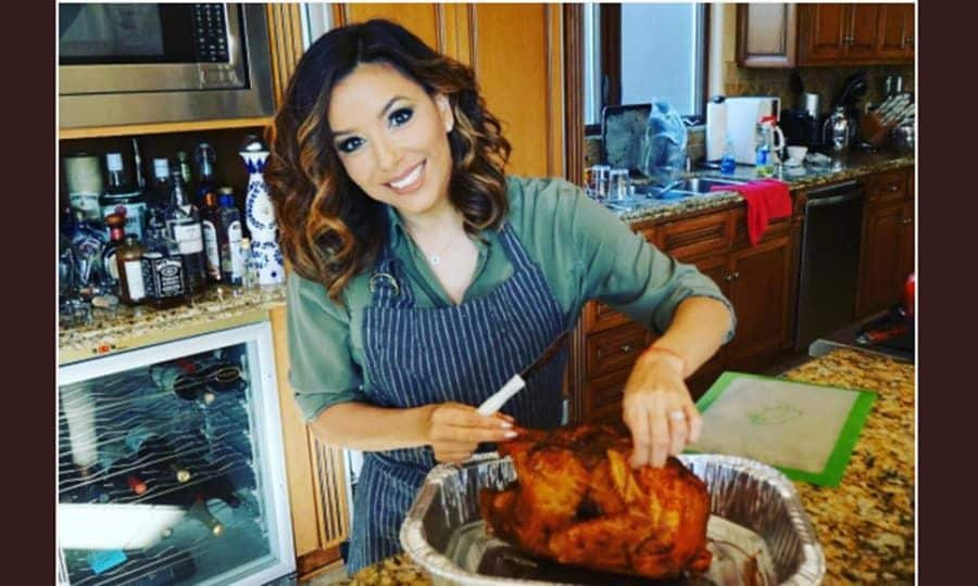 Eva Longoria put her kitchen skills to the test, with this amazing bird and the caption: "Happy Turkey Day everyone! ".
Photo: Instagram/@evalongoria