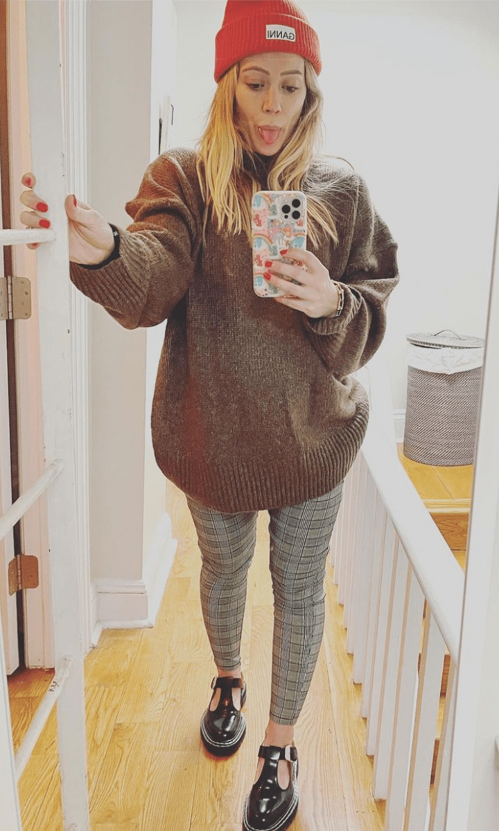 Hilary Duff instagram selfie