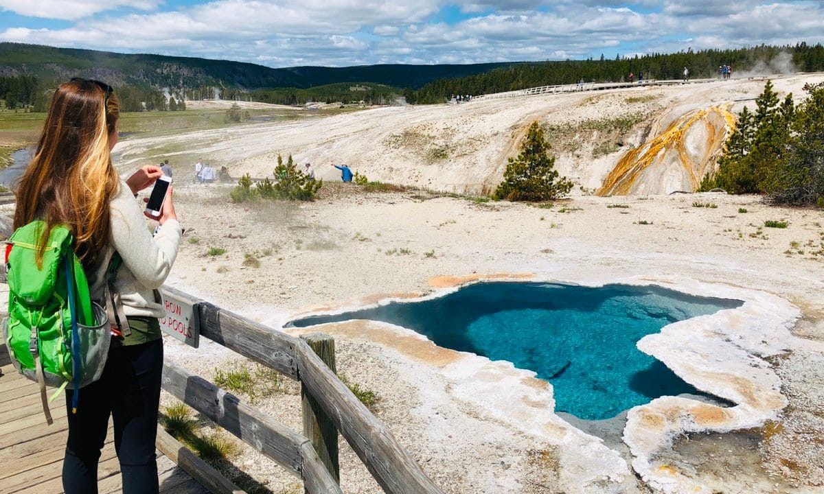 Geothermic geysers are the main attractions of Yellowstone Park