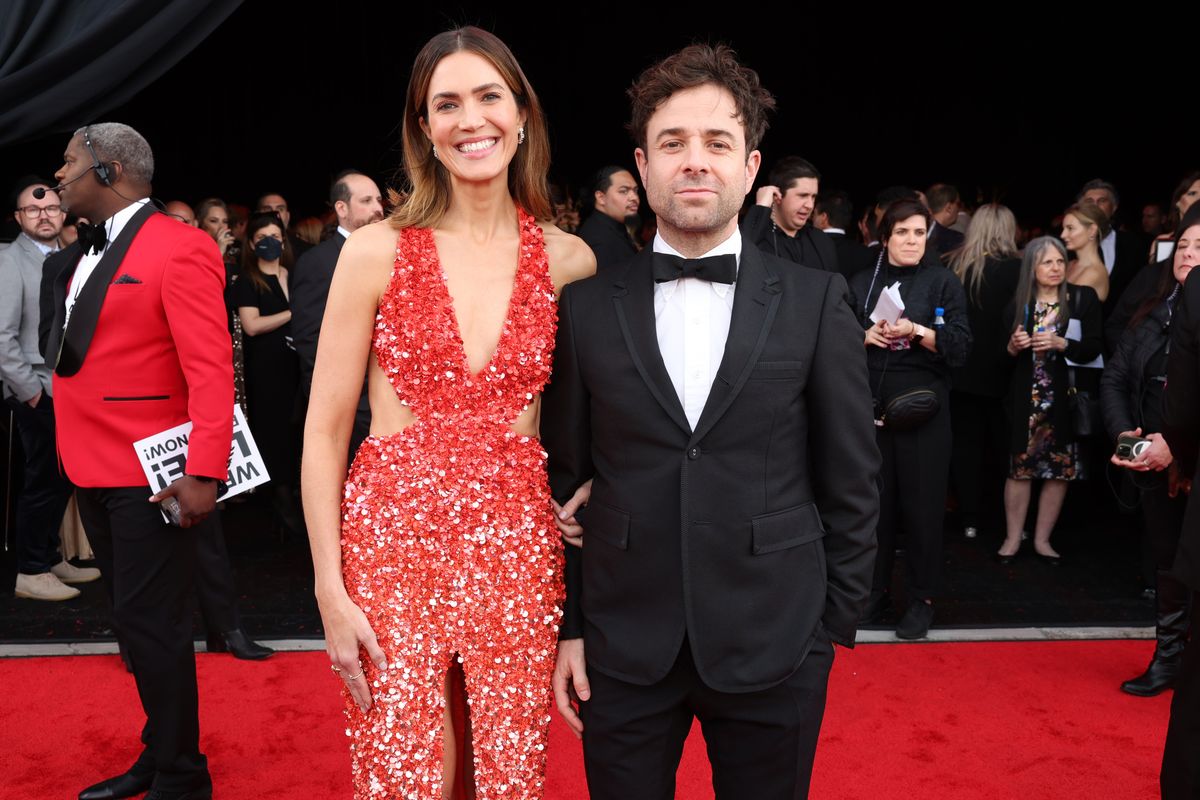 Mandy Moore and her husband Taylor Goldsmith