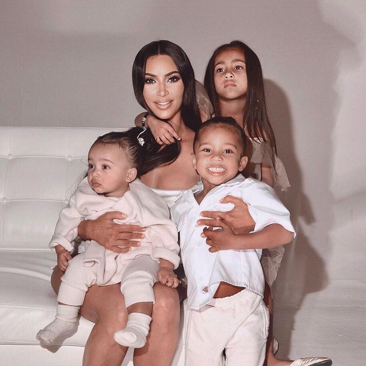 Kim Kardashian family Christmas card