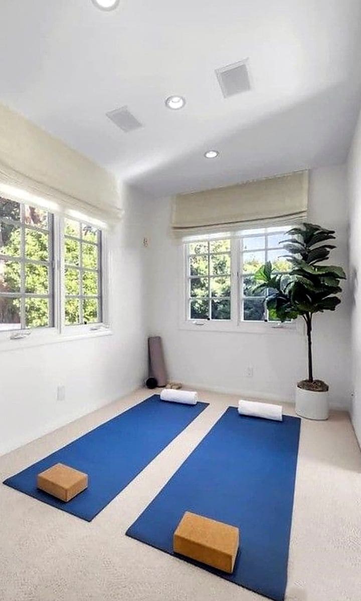 Katy Perry's yoga room