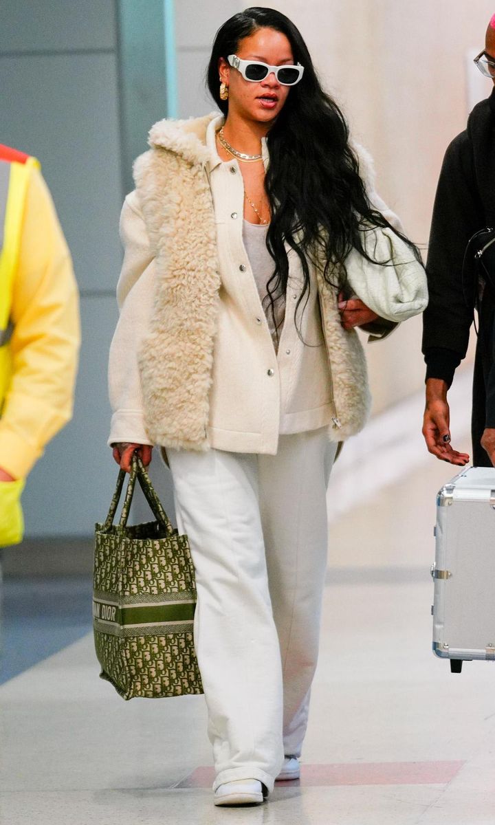 Rihanna in light tones at the airport