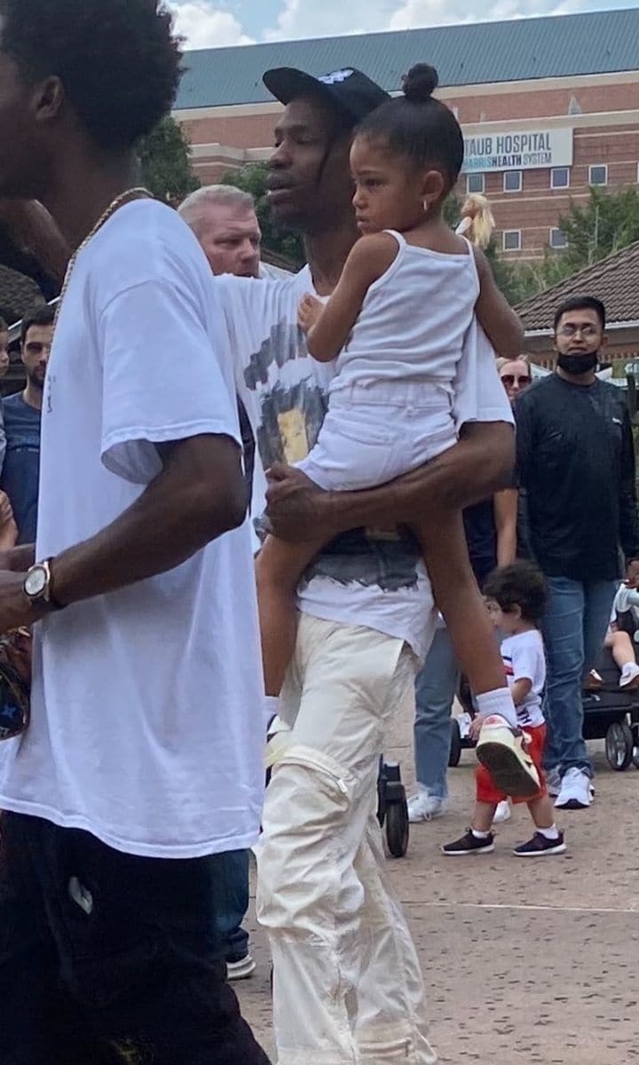 Kylie Jenner and Travis Scott take Stormi to the Houston Zoo