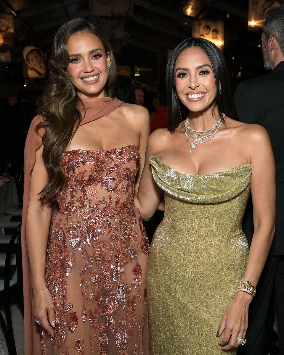  (L-R) Jessica Alba and Vanessa Bryant attend the 2024 Baby2Baby Gala Presented by Paul Mitchell at Pacific Design Center on November 09, 2024 in West Hollywood, California.  (Photo by Charley Gallay/Getty Images for Baby2Baby)