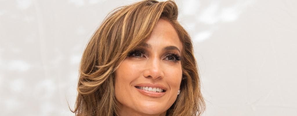 Jennifer Lopez durante un concierto en la playa de El Cairo en 2019