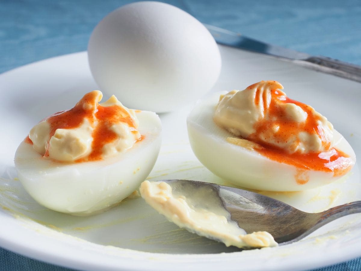 Spicy Sriracha Deviled Eggs