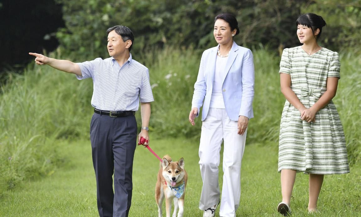 Japan imperial family on summer vacation