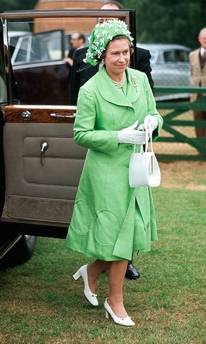 The Queen wore a silk mint green coat and matching dress in 1973.
<br>
Photo: Getty Images