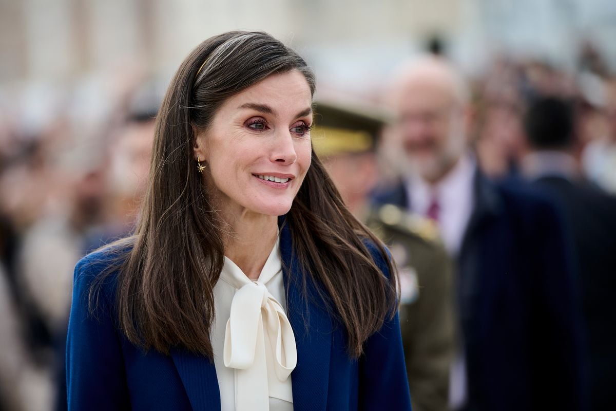 CADIZ, SPAIN - JANUARY 11: Queen Letizia of Spain attends the farewell of the training ship Juan Sebastian de Elcano on January 11, 2025 in Cadiz, Spain. Princess Leonor will take part in this training cruise as part of her military education, sailing alongside 76 midshipmen and visiting eight countries on a six-month journey covering over 17,000 nautical miles. (Photo by Borja B. Hojas/WireImage)