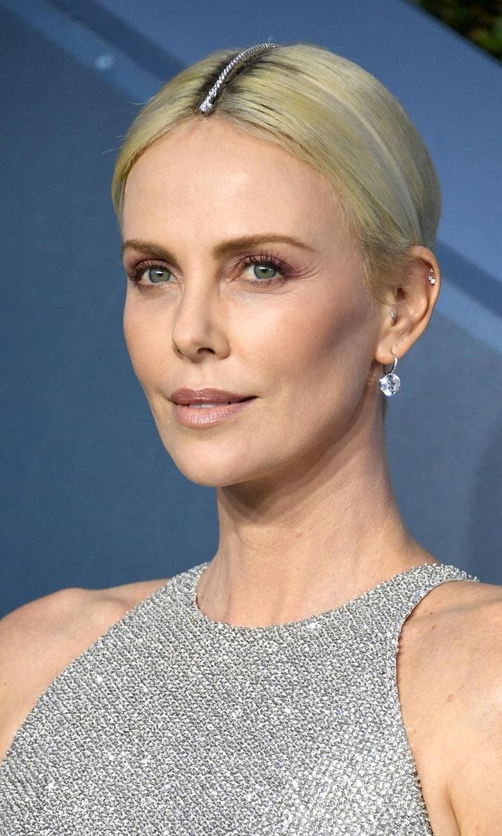 Charlize Theron adorns her hair with diamonds
