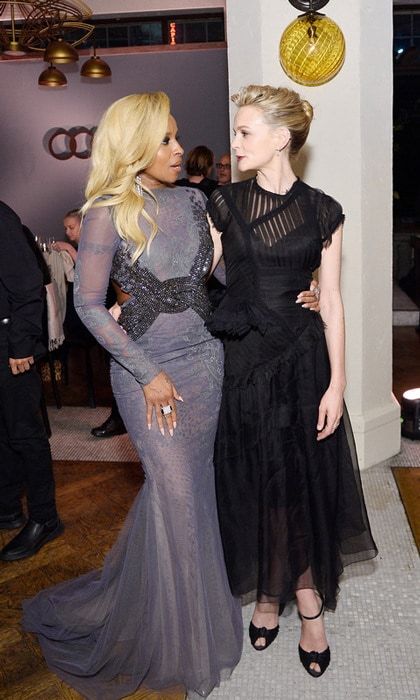 Mary J. Blige and Carey Mulligan were two stunners on opening night of AFI Fest presented by Audi in Hollywood . Mary opted for a Rami Al Ali gown while her Mudbound co-star wore a black Preen dress.
Photo: Getty Images