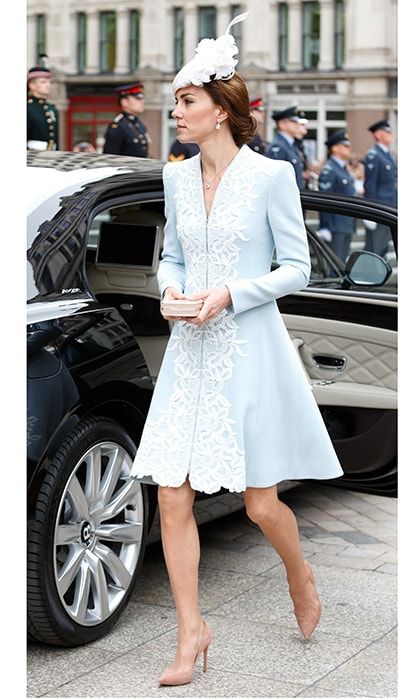 Catherine, Duchess of Cambridge chose a pale blue lace embroidered design for a national service of thanksgiving to mark Queen Elizabeth II's 90th birthday at St Paul's Cathedral on June 10, 2016 in London.
Photo: Max Mumby/Indigo/Getty Images