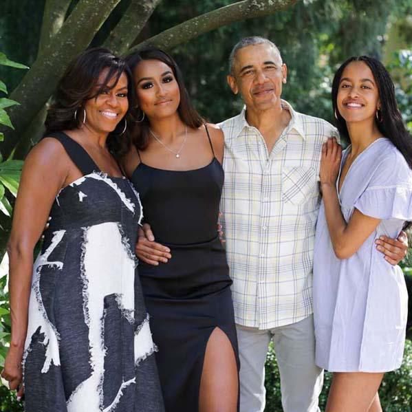 Obamas Thanksgiving photo Sasha transformation