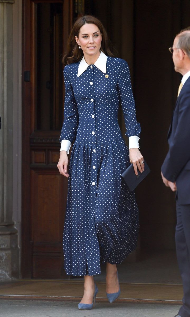 Her daughter in law Kate Middleton wears the Princess‘ signature polka dots