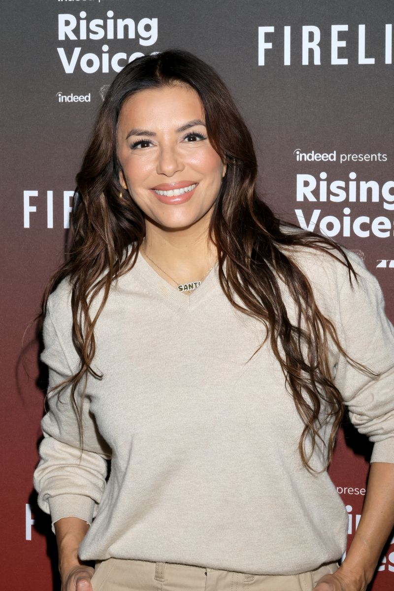 Eva Longoria asiste a Indeed Rising Voices "línea de fuego" Proyección en AMC Century City 