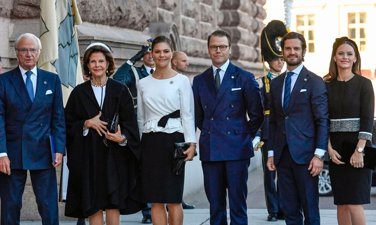 Prince Carl Philip’s parents, sister Crown Princess Victoria and brother in law Prince Daniel have tested positive for COVID 19