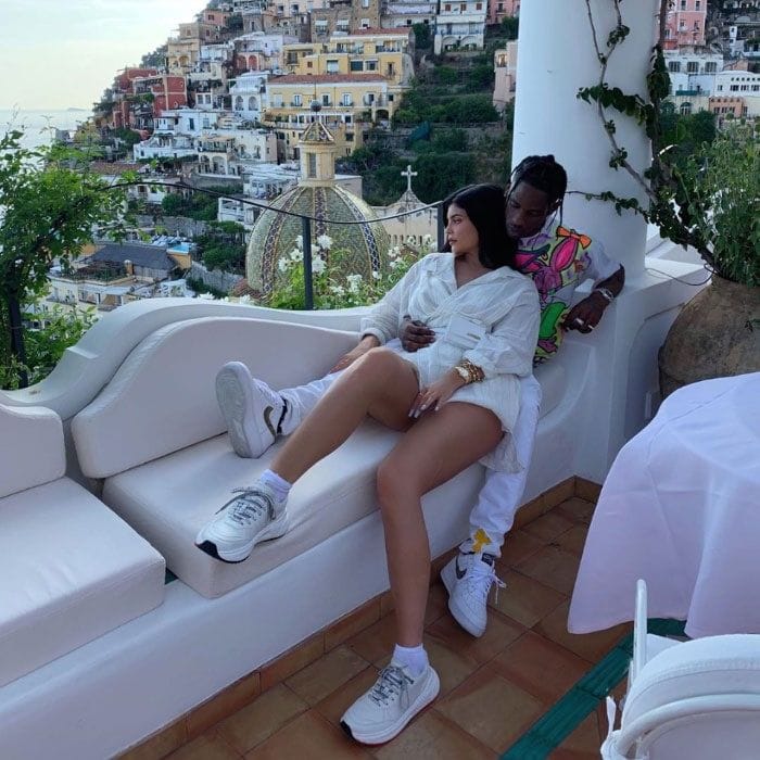 Kylie Jenner, Travis Scott vacation views