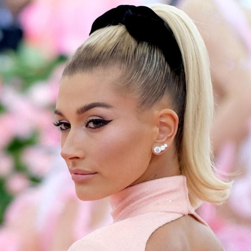 Hailey Baldwin dressed in pink