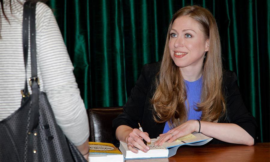 In 2015 Chelsea brought out her book <i>It's Your World: Get Informed, Get Inspired & Get Going!</i> to help inform and inspire teenagers to get involved in social issues.
Photo: Getty Images