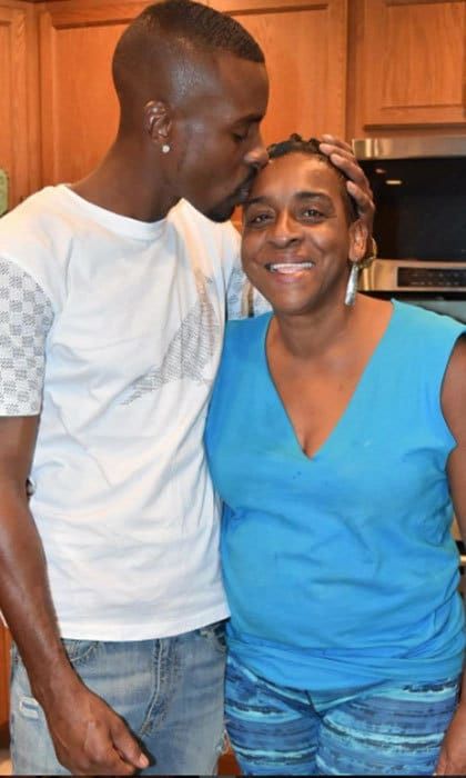 <b>Auntie Fee - March 17</b>
The popular YouTube cooking star died from a heart attack at age 59 after a short hospitalization where she remained on life support.
Auntie Fee, whose real name was Felicia O'Dell, was best known for cooking on a budget. She became a viral sensation back in 2014 when her expletive-filled instructional video on how to make "sweet treats for kids" - using rolls, butter, sugar, cinnamon and raisins - racked up over 500,000 page views overnight.
Photo: Instagram.com/iamauntiefee