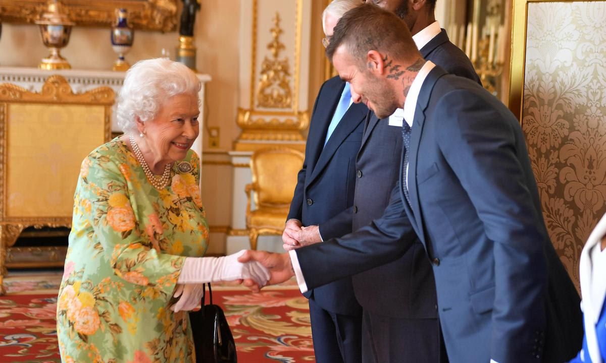 BRITAIN-ROYALS-AWARD