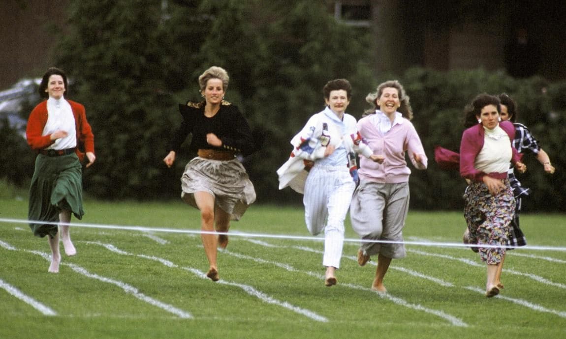 Princess Diana ran barefoot in a race alongside fellow school moms in 1991