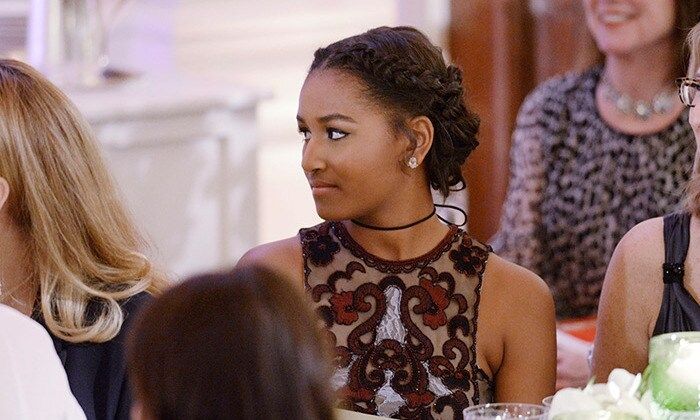 Fouteen-year-old Sasha also looked beautiful wearing her hair up in a sophisticated braided updo. Talking about Barack's daughters Justin said,"I admire you very much, both of you, for your extraordinary strength and your grace."
<br>Photo: Getty Images