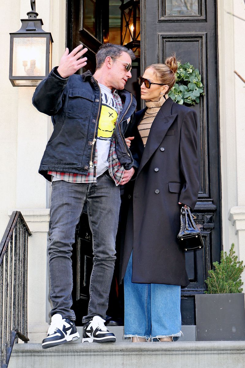 NEW YORK, NY - MARCH 30: Ben Affleck and Jennifer Lopez are seen out and about on March 30, 2024 in New York, New York. (Photo by MEGA/GC Images)