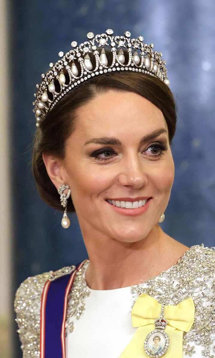 Catherine dazzled wearing the Queen Mary's Lover's Knot tiara