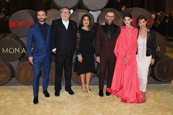 Salma Hayek Monarca new series full cast