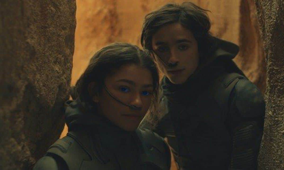 Zendaya and Timothee Chalamet in 'Dune'