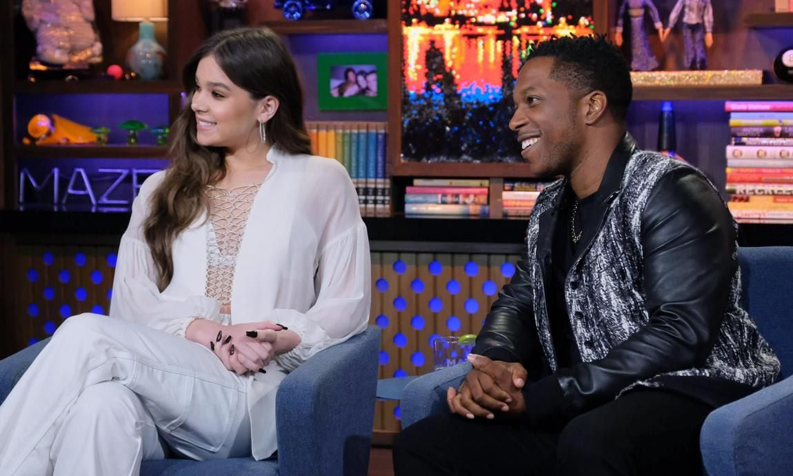 Hailee Steinfeld and Leslie Odom Jr