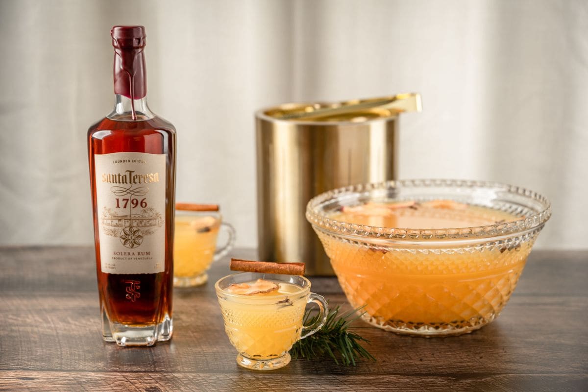 Santa Teresa Holiday Rum Cider