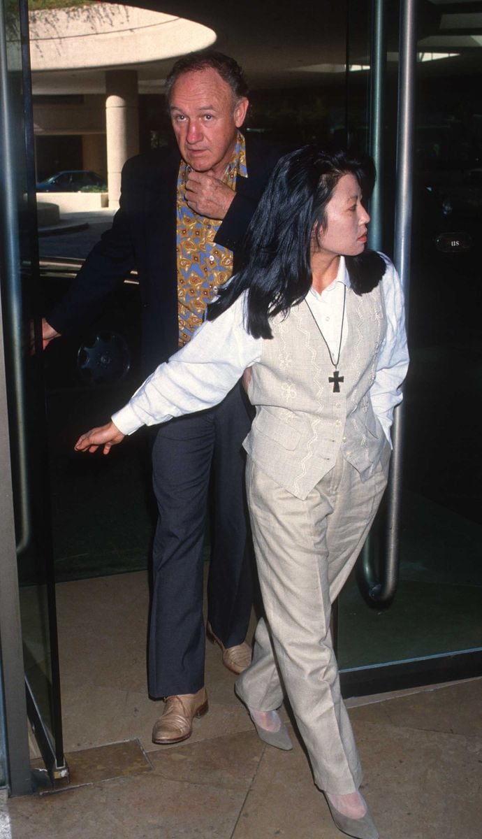 Married American couple, actor Gene Hackman and Classical musician Betsy Arakawa, attend a Hollywood Foreign Press conference at the Beverly Hilton Hotel, Beverly Hills, California, November 11, 1992. 