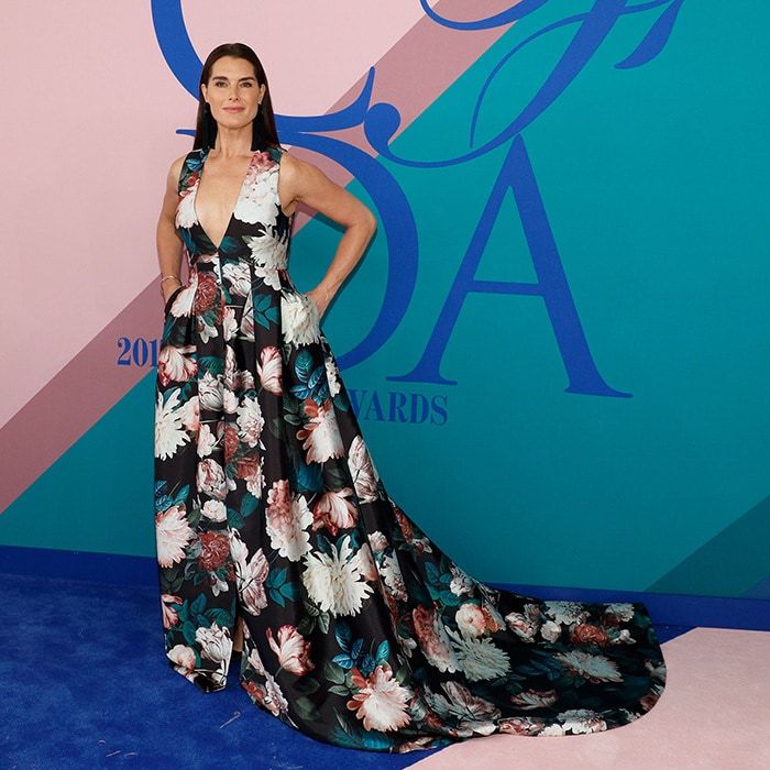 Brooke Shields wore a floral creation by Sachin & Babi.
Photo: Getty Images